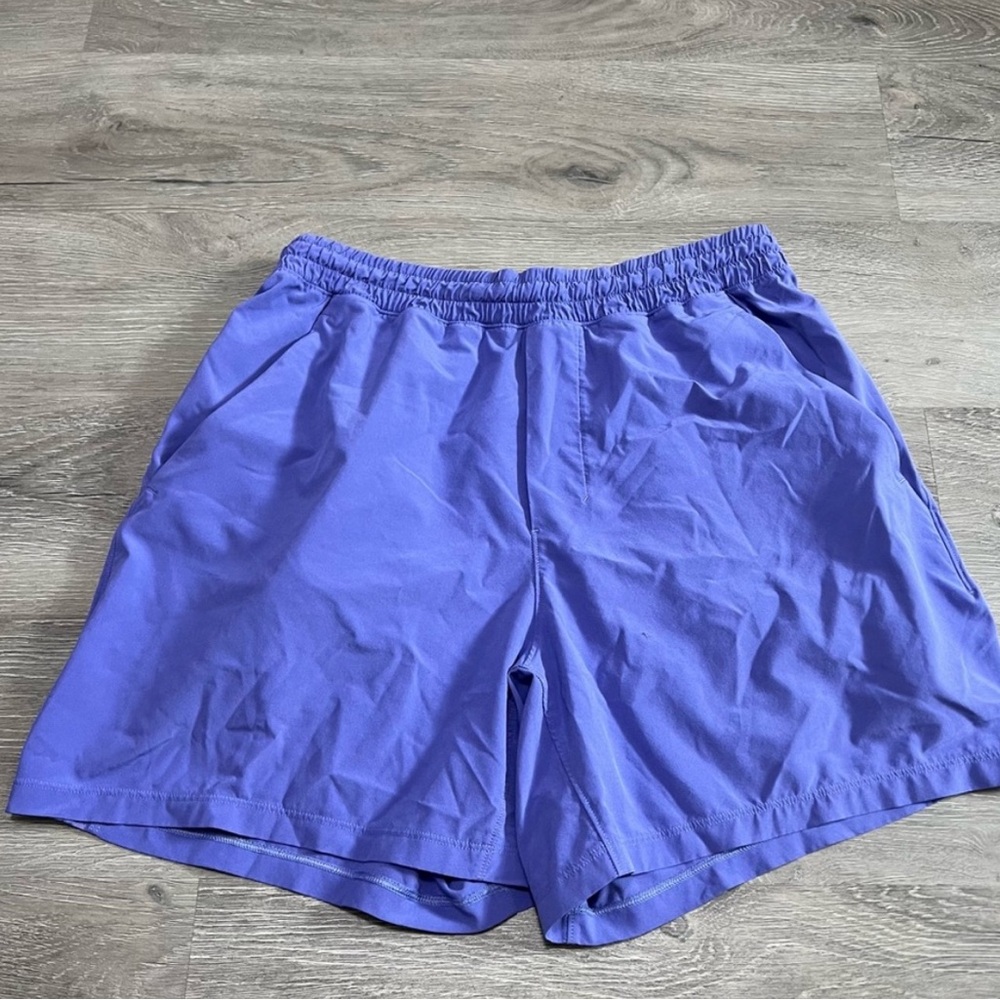 Lululemon Pace Breaker Linerless Short 5” Size Medium